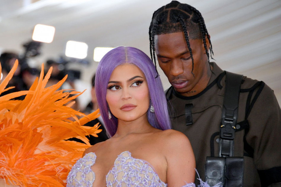 kylie-jenner-i-travis-scott-wezma-slub-celebrytka-ma-juz-suknie-slubna-a5cb150