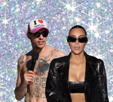 Met Gala 2022 stylizacje gwiazd: Kim Kardashian i Pete Davidson