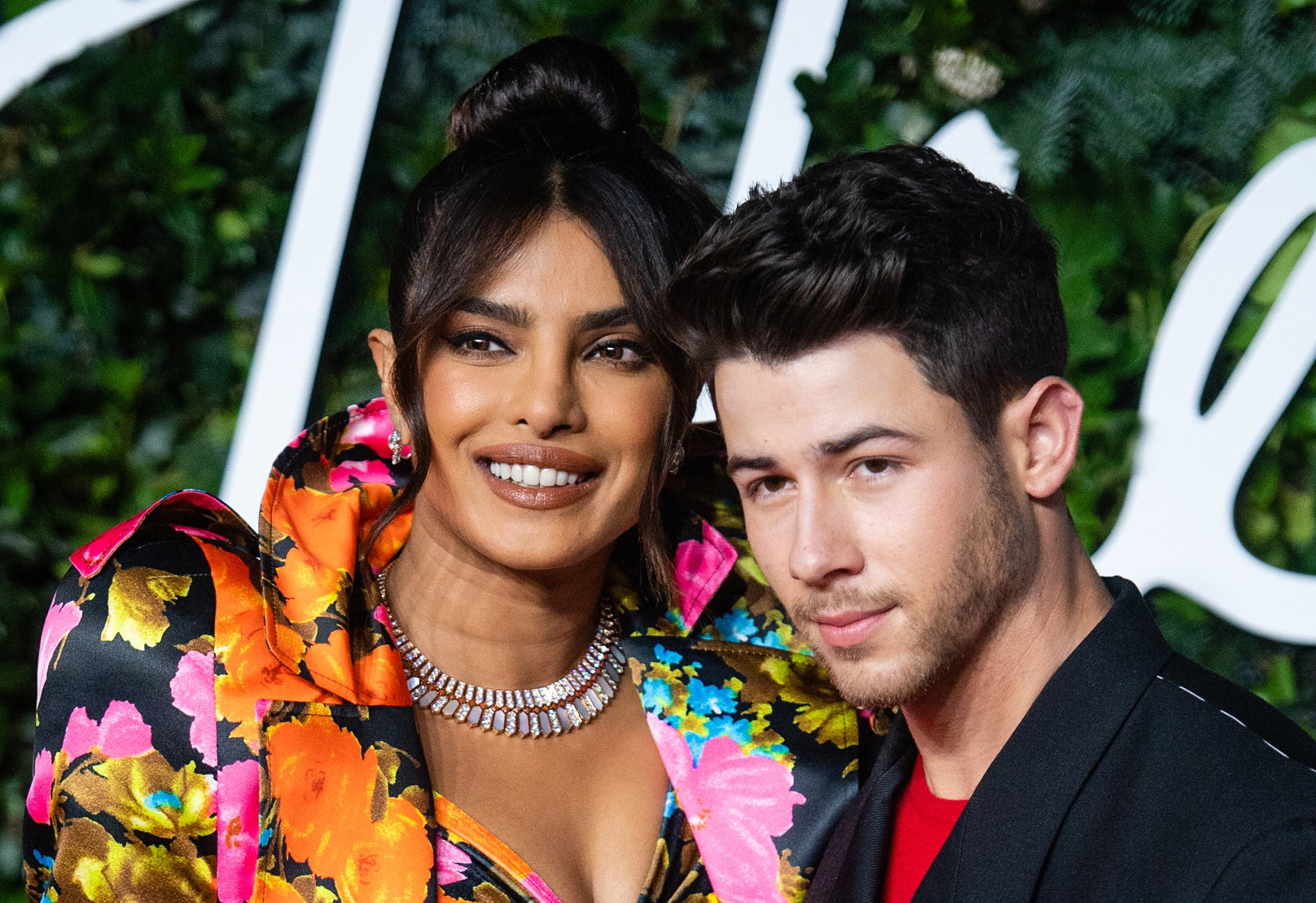 Priyanka Chopra i Nick Jonas zostali rodzicami