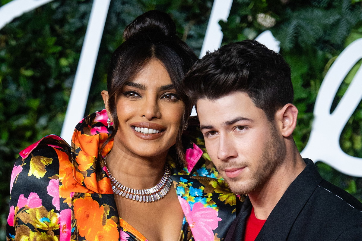 Priyanka Chopra i Nick Jonas zostali rodzicami