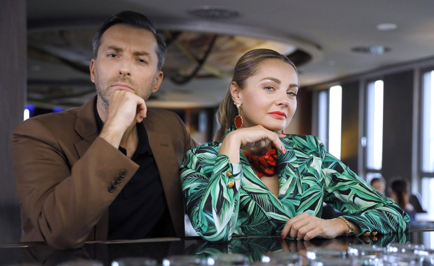 „Brzydula”: Powstanie kolejny sezon serialu? Małgorzata Socha, Filip Bobek i Julia Kamińska komentują