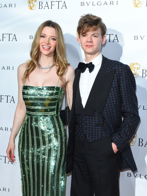 Thomas Brodie-Sangster i Talulah Riley