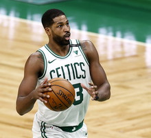Tristan Thompson zdradził Khloé Kardashian, a teraz został ojcem po raz trzeci. Koszykarz szantażował matkę swojego dziecka!