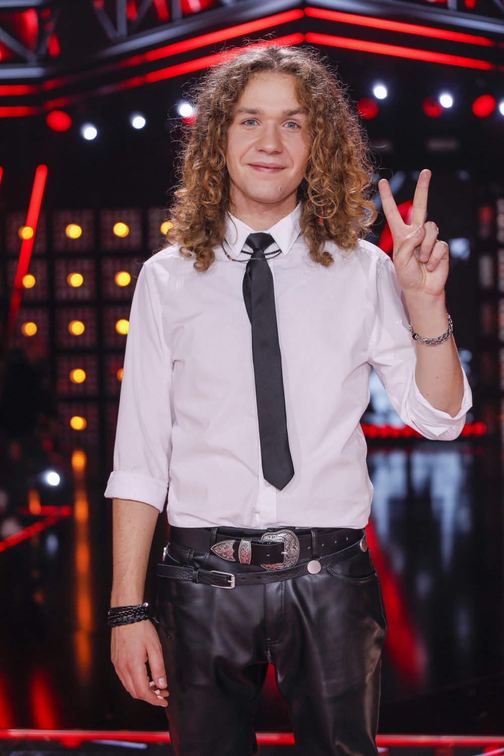 Bartosz Madej – kim jest? Finalista 12. edycji „The Voice of Poland” ma wiele talentów. Jeden z nich zaskakuje!
