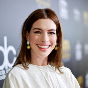 Co łączy Anne Hathaway i Szekspira?