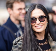 Demi Moore pokazała zdjęcia z córkami, które są już dorosłe. Najstarsza – Rumer Willis wygląda zupełnie jak mama. „Jak siostry” – piszą fani!