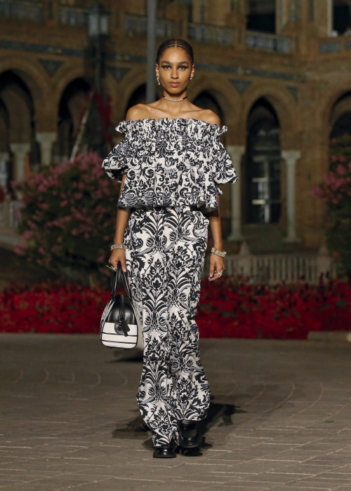 dior-resort-po-4edadb7