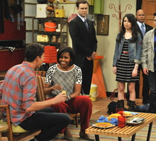 „iCarly” powraca! Kontynuację kultowego serialu z lat 2000. obejrzycie szybciej niż myślicie