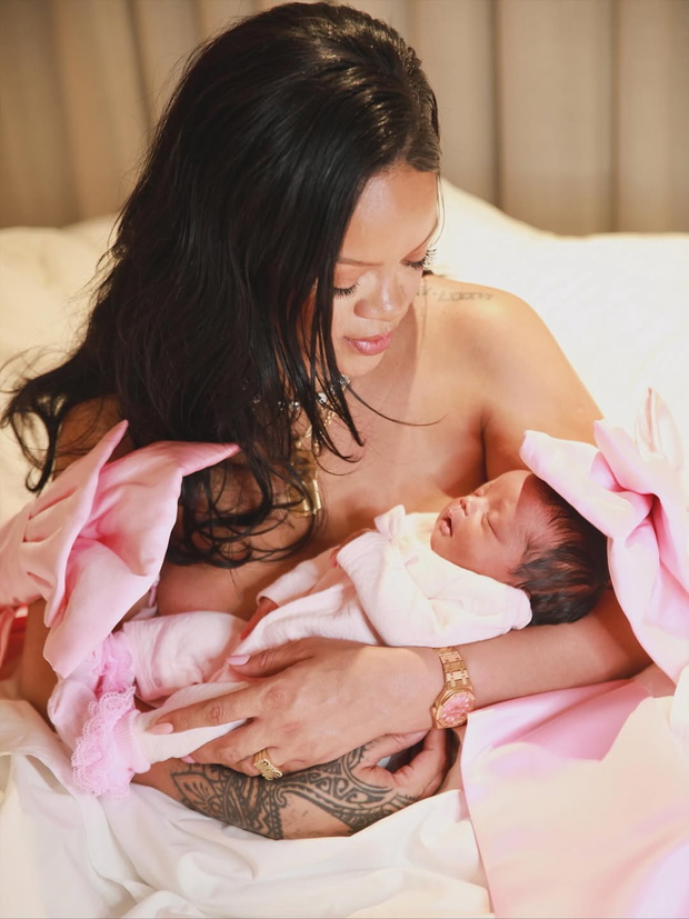 Rihanna z córeczką