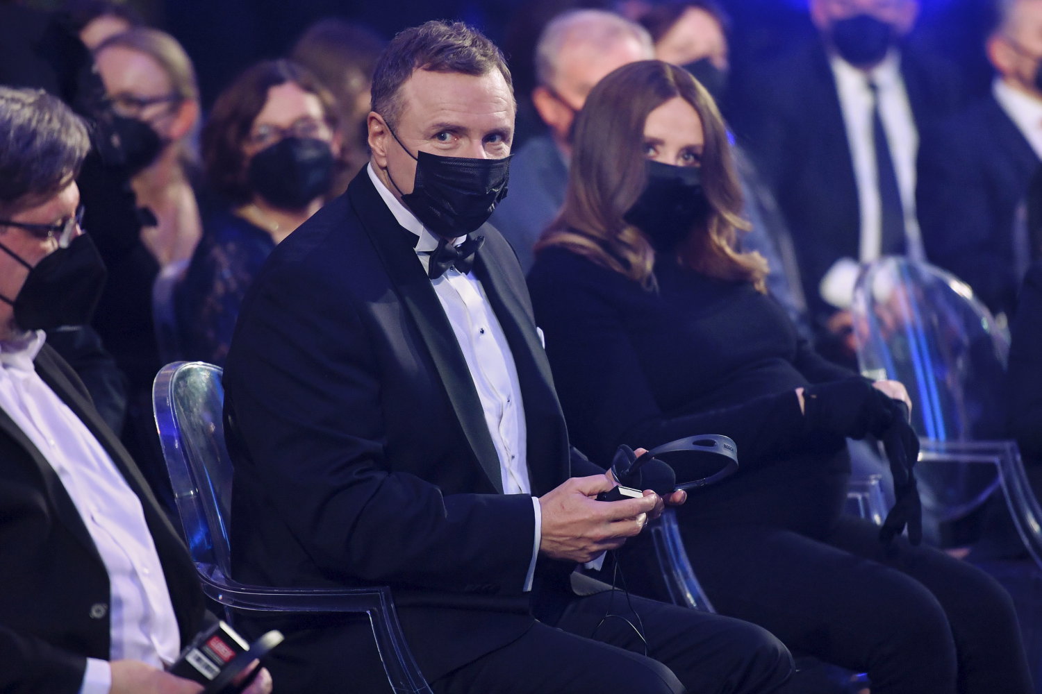 Jacek Kurski będzie oglądał streaming z porodu żony?!! Chyba nie o to chodzi w rodzinnych porodach...