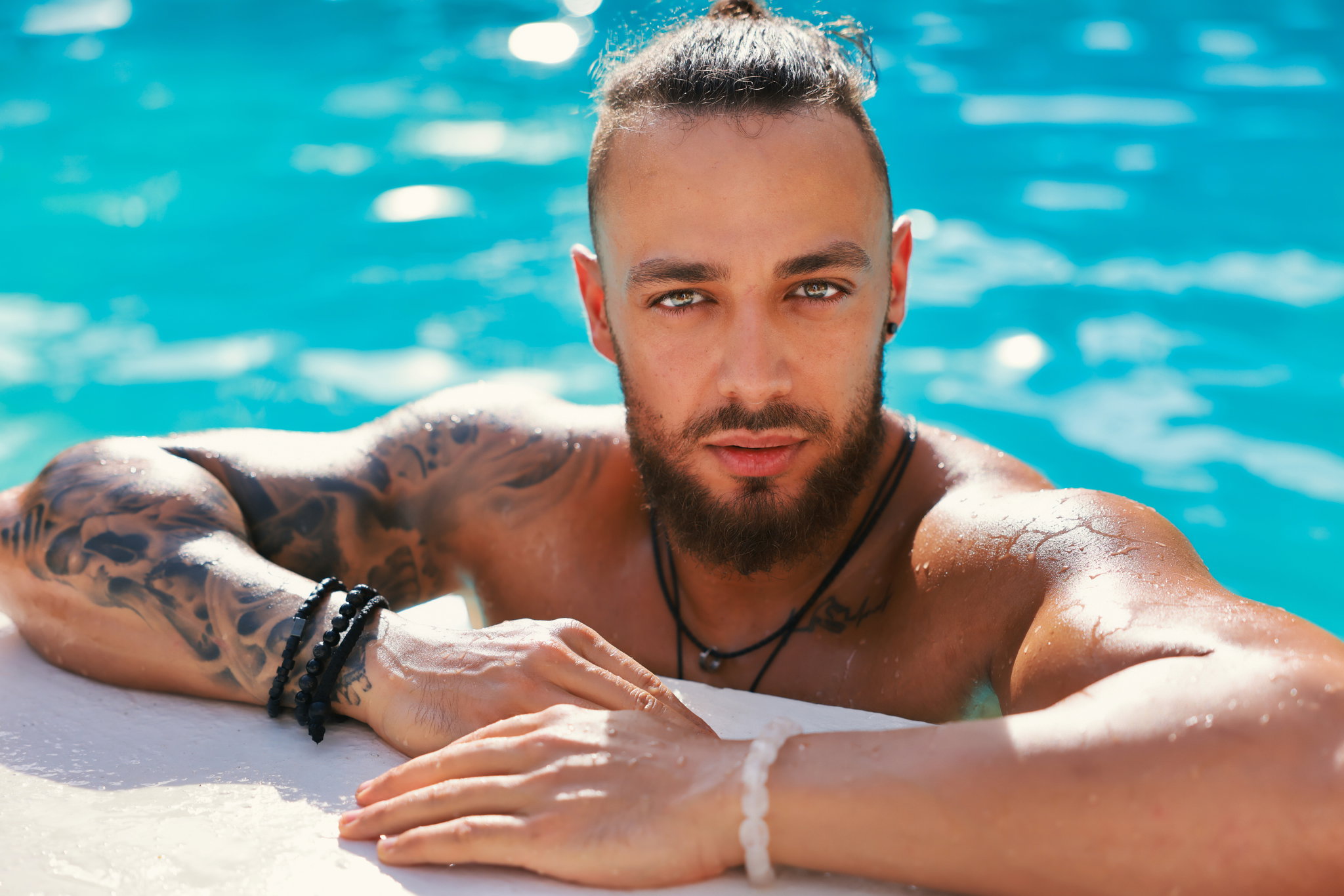 Kim jest Krystian Ferretti z „Hotel Paradise 3”?