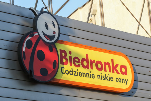 Testy na COVID będzie można kupić w Biedronce?!! Będzie można je zrobić samemu w domu