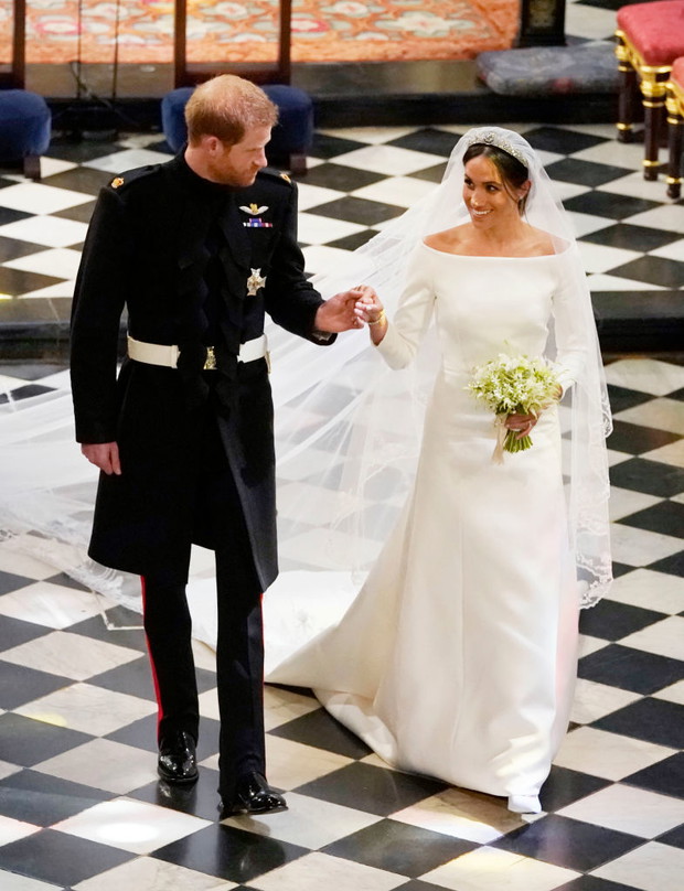 Sekretny ślub Harry'ego i Meghan na podwórku