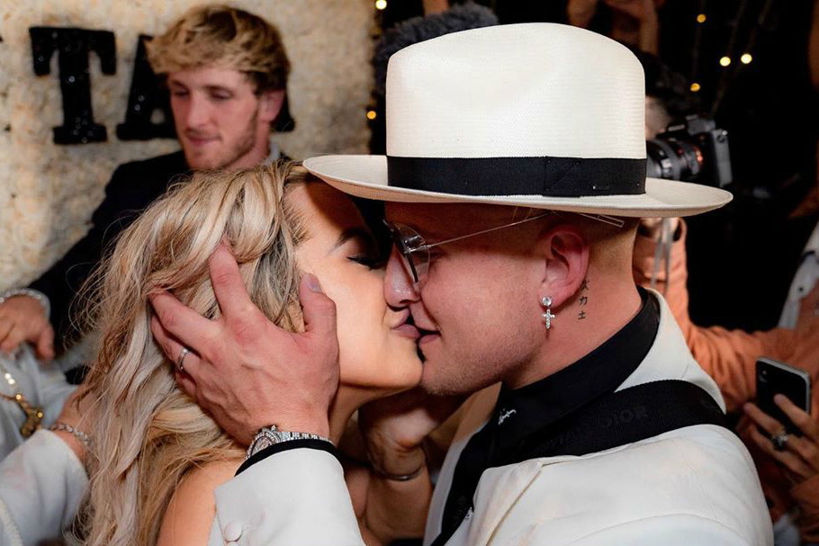 Jake Paul i Tana Mongeau wzięli udawany ślub?
