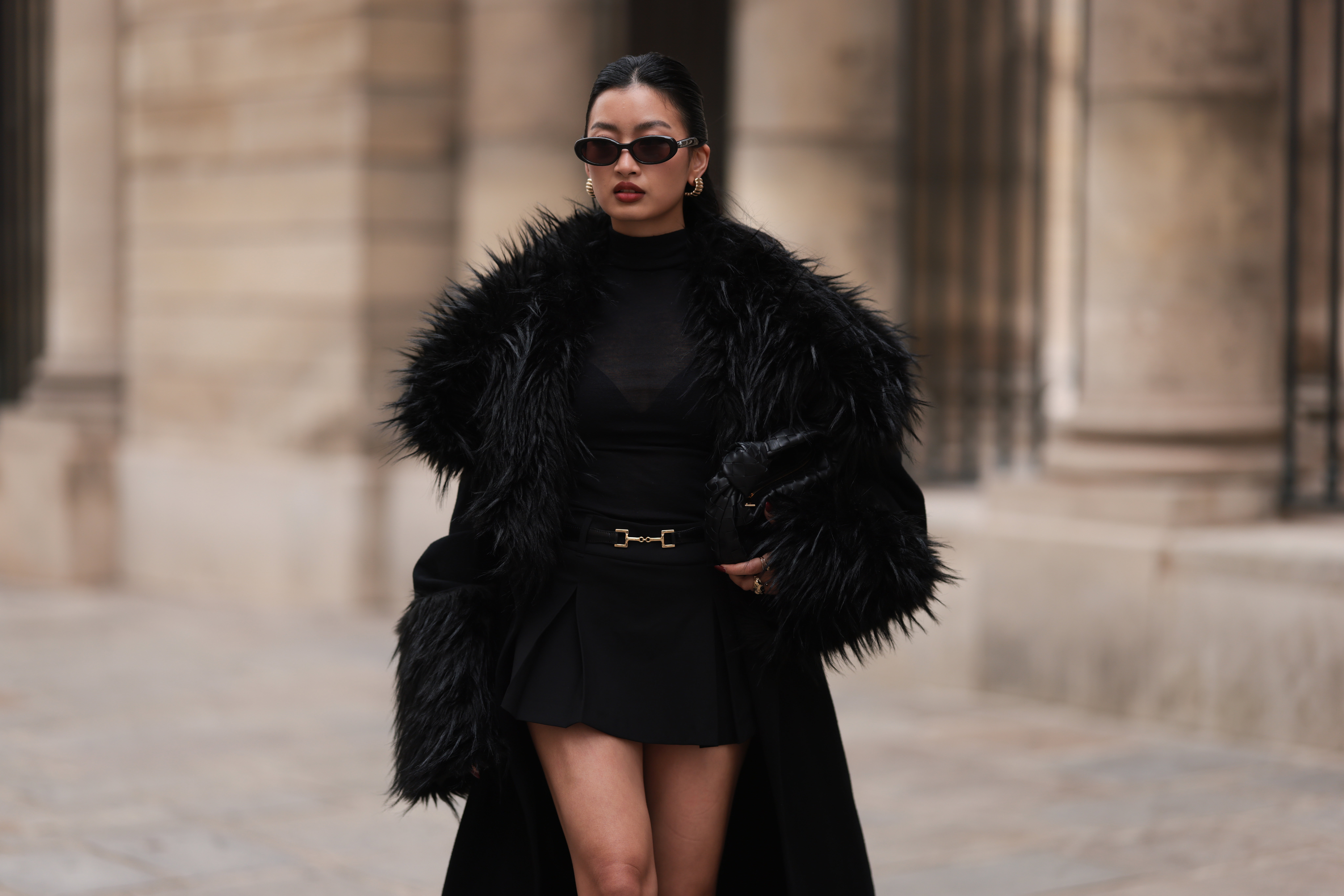 Street Style - Paris Fashion Week - Womenswear Spring/Summer 2025 - Day Eight