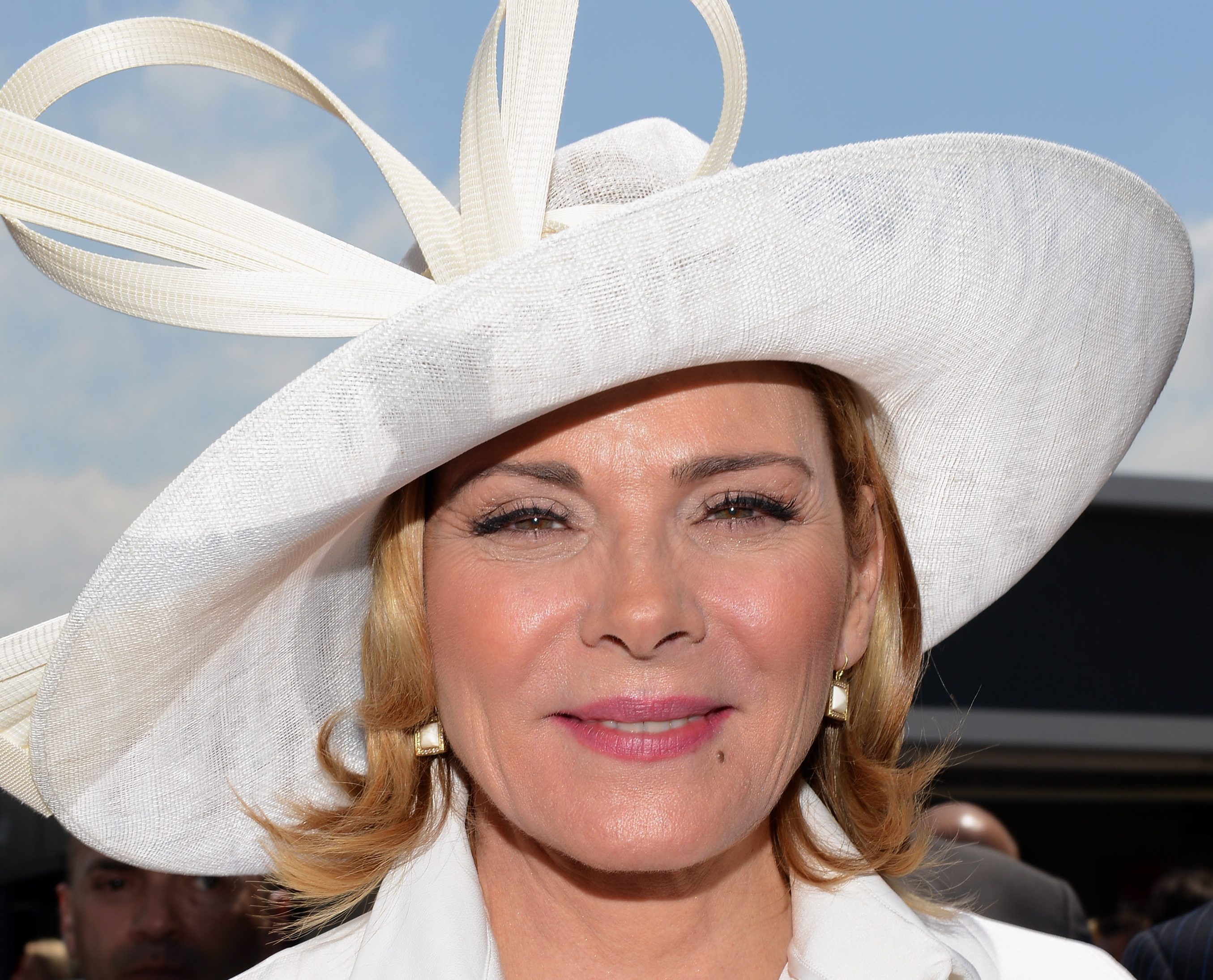 Celebrities Attend Crown Oaks Day