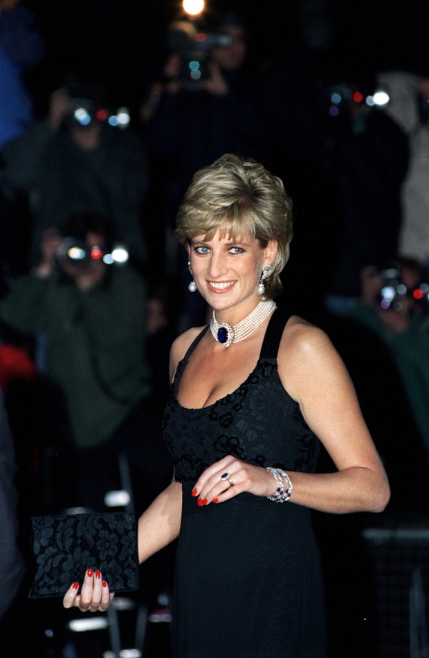 Princess Diana And Press Photographers