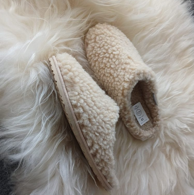 Wełniane kapcie Ire Shoes