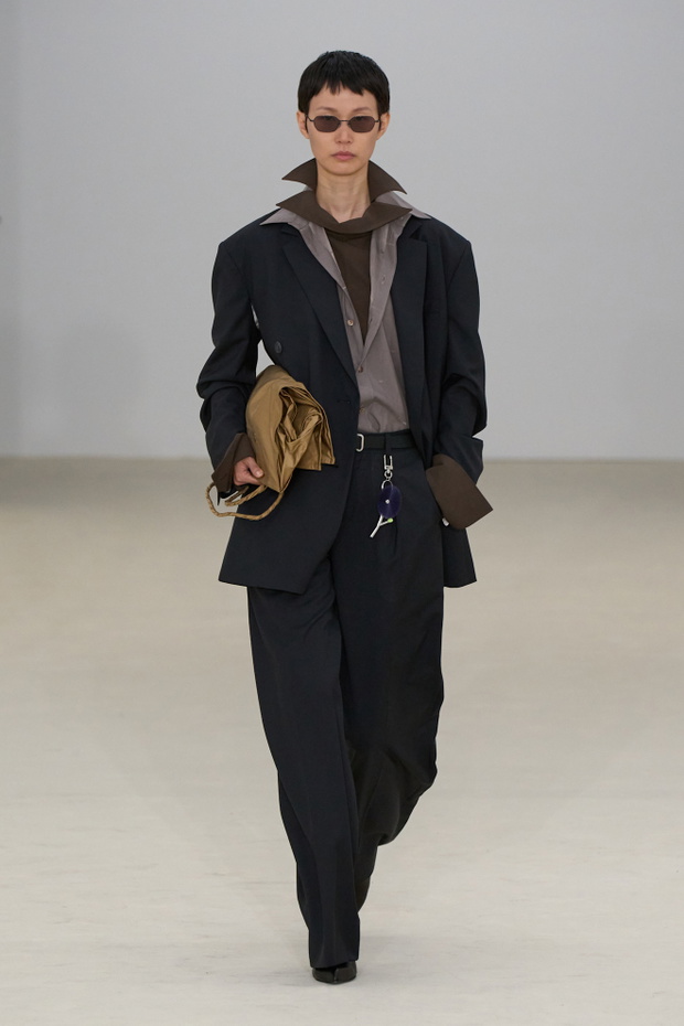 Miyake S26 024