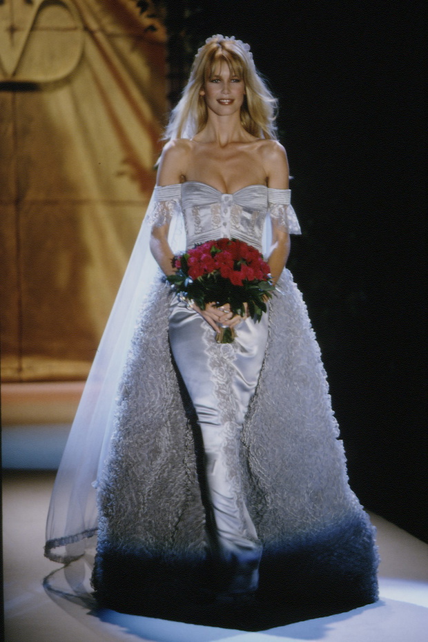 95 SPRING SUMMER HAUTE COUTURE COLLECTION: VALENTINO