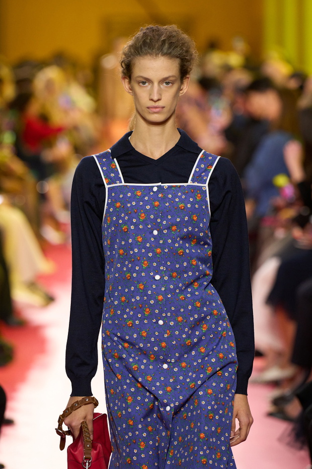 Miu Miu S26 017a