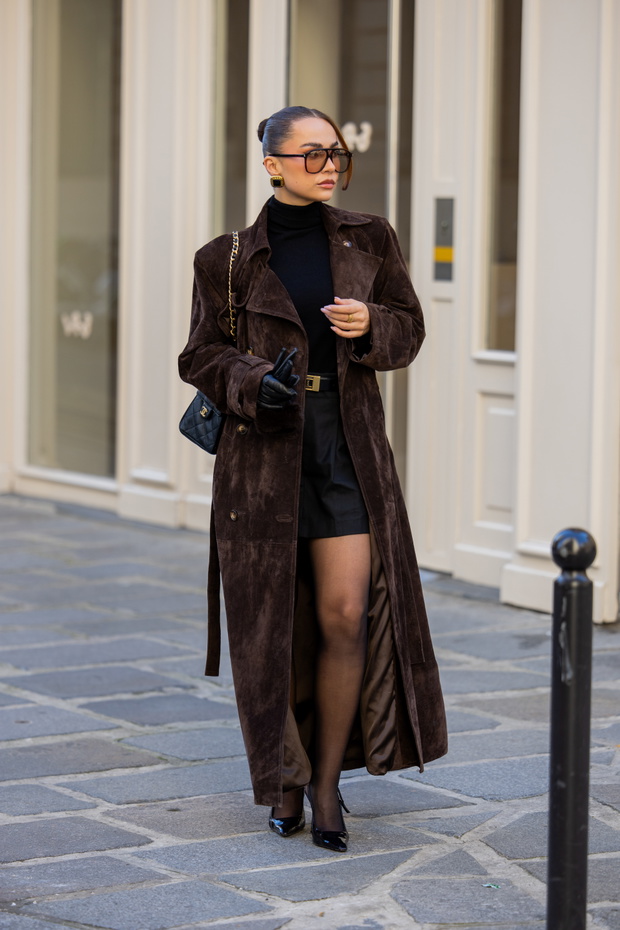 Street Style - Paris Fashion Week - Womenswear Spring Summer 2026 - Day Two