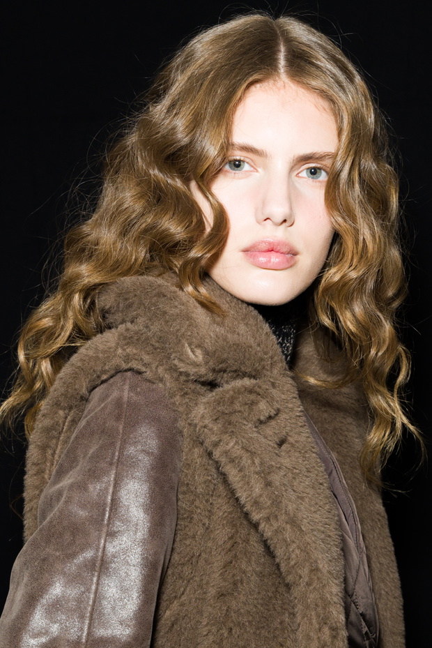 Max Mara - Backstage - Milan Fashion Week - Womenswear Fall/Winter 2025/2026