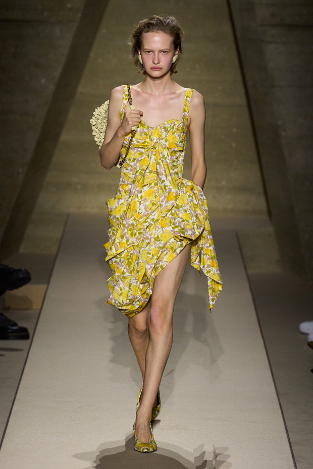 Chloe S26 014