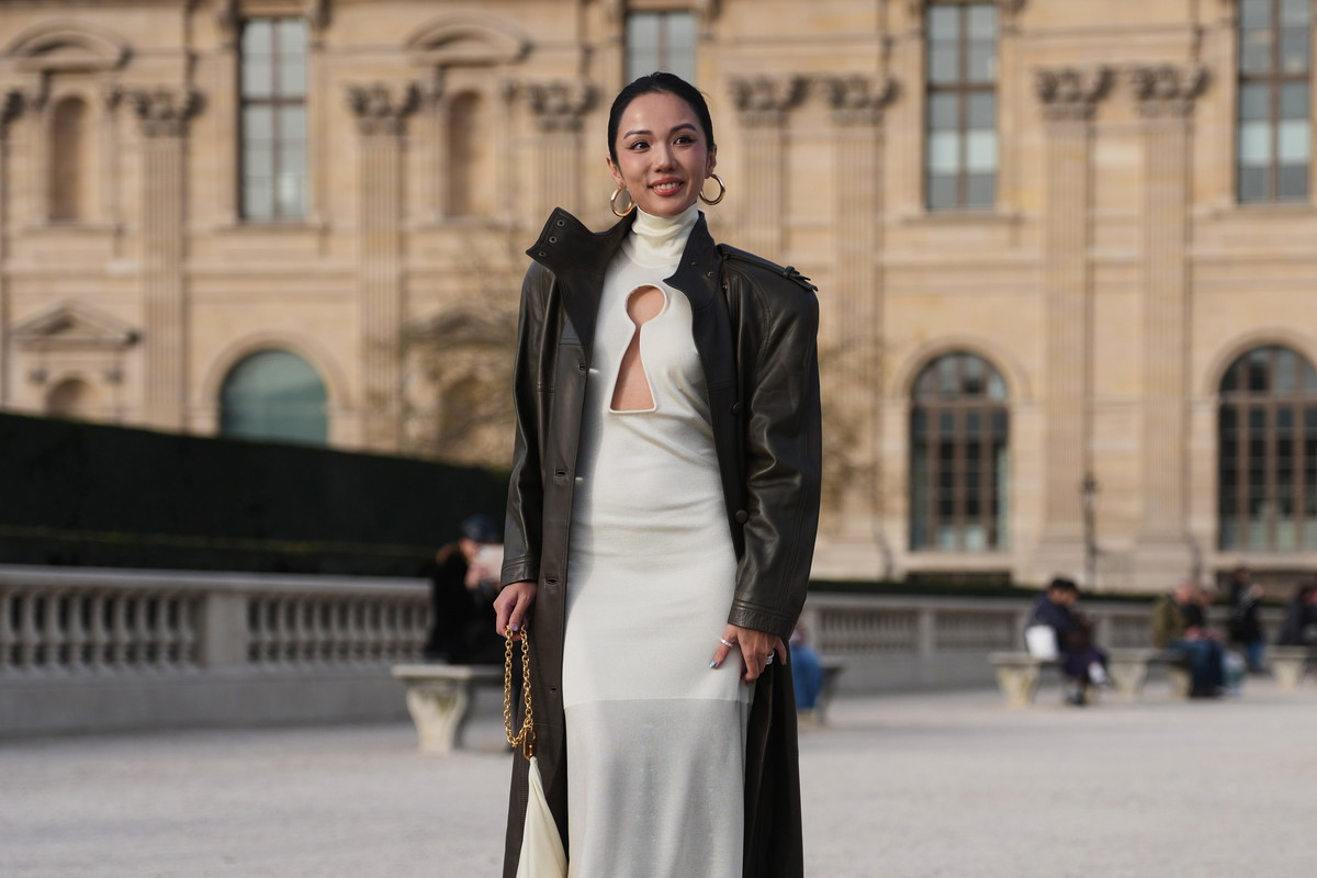 Street Style - Paris Fashion Week - Womenswear Fall/Winter 2026/2027 - Day 4