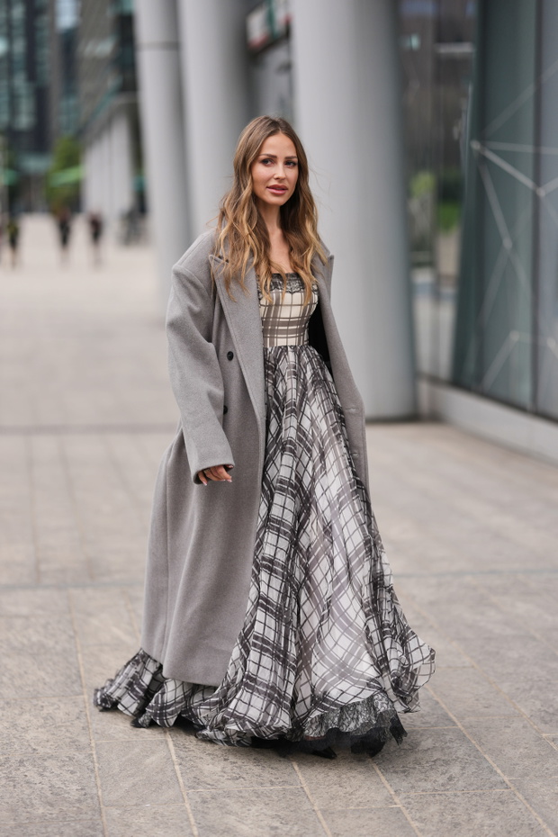 Street Style - Day 5 - Milan Fashion Week - Womenswear Fall/Winter 2026/2027