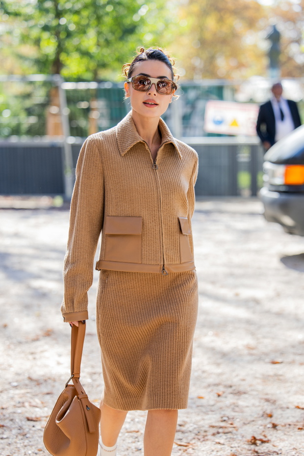 Street Style - Paris Fashion Week - Womenswear Spring/Summer 2024 - Day Seven