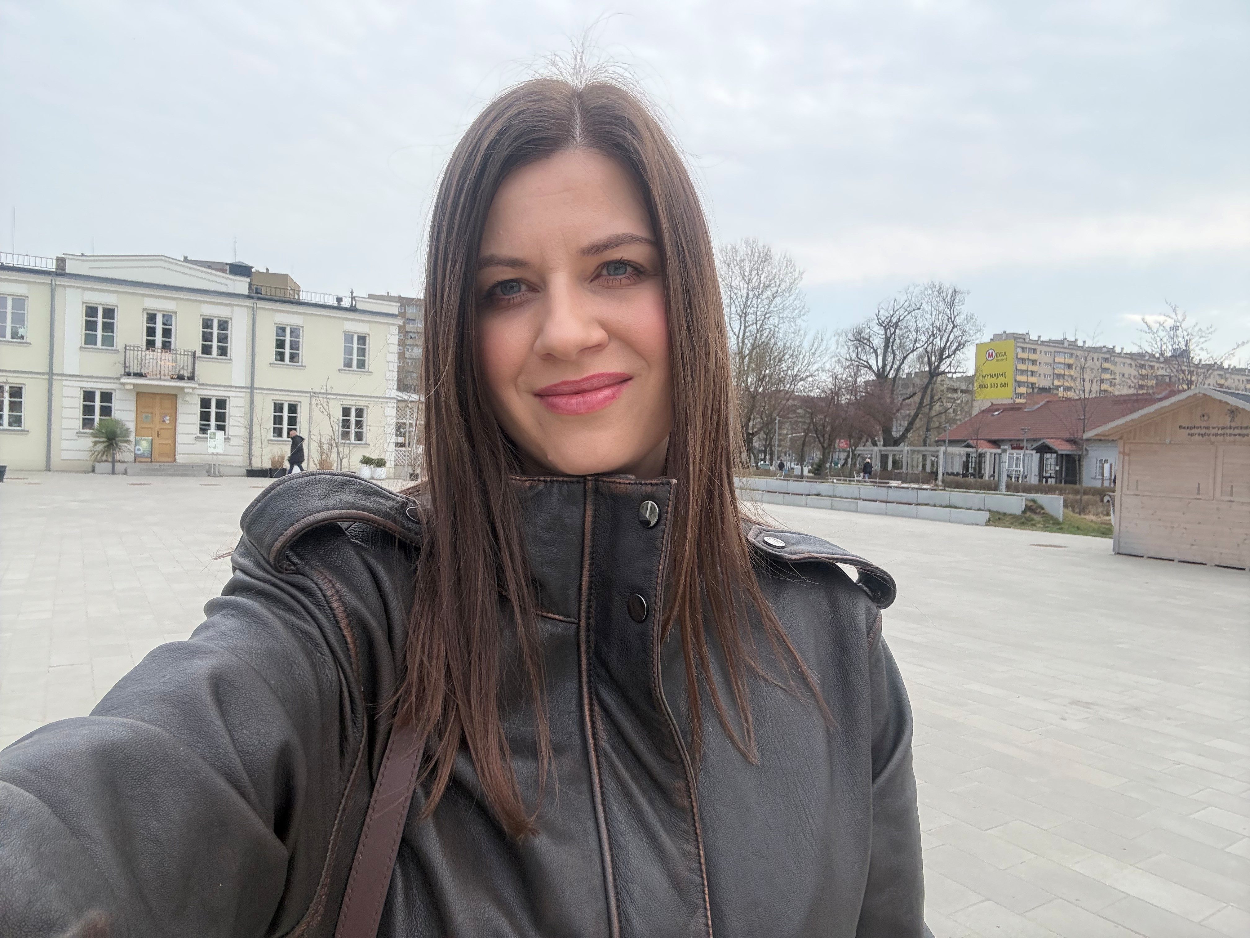 Autorska recenzja 5 kurtek khaki