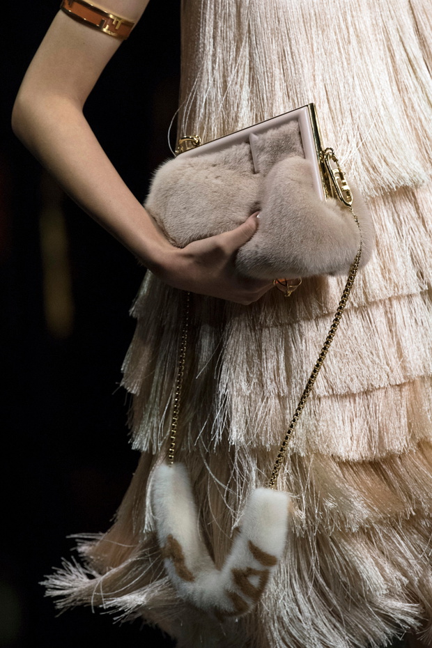 Fendi bag S22 034