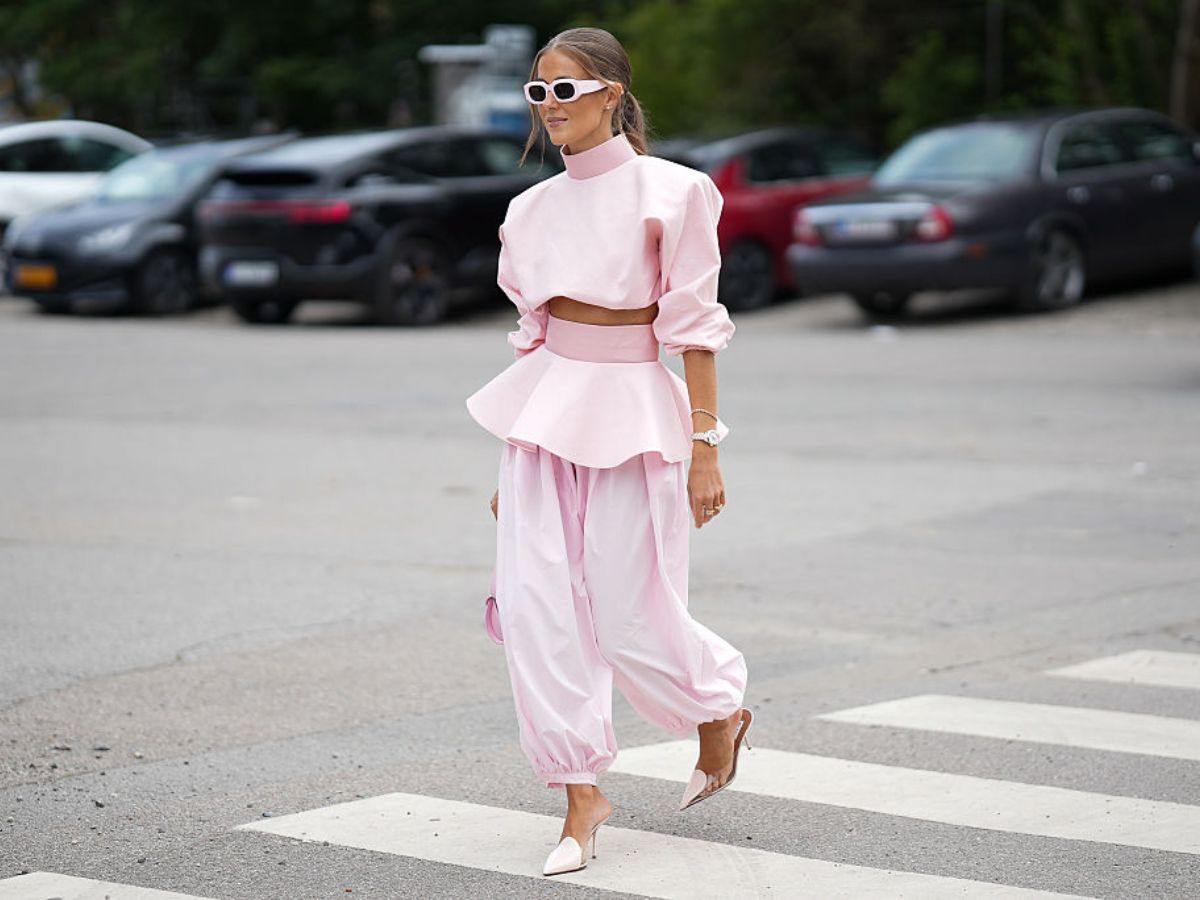 Millennial Pink podbija trendy na 2026. Te ubrania i dodatki pokochają nie tylko wielbicielki estetyki „balletcore”