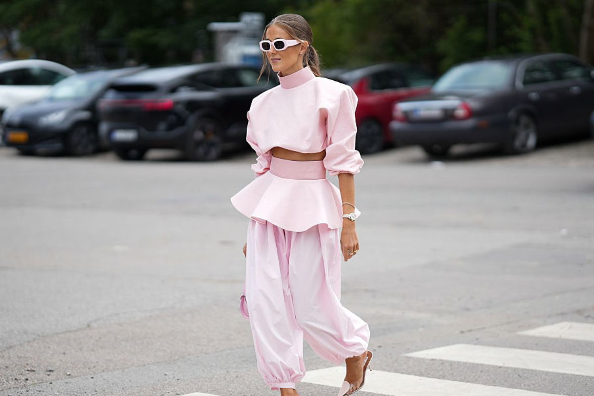 Millennial Pink podbija trendy na 2026. Te ubrania i dodatki pokochają nie tylko wielbicielki estetyki „balletcore”