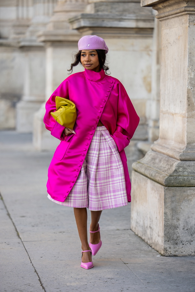 Street Style - Paris Fashion Week - Womenswear Fall/Winter 2026/2027 - Day 9