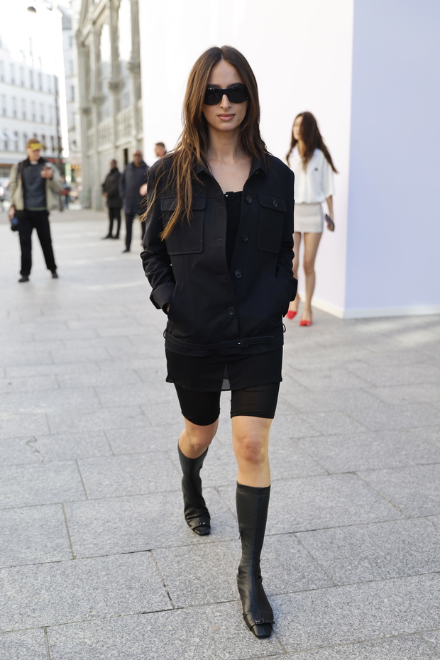 Street Style - Paris Fashion Week - Womenswear Fall/Winter 2026/2027 - Day 3