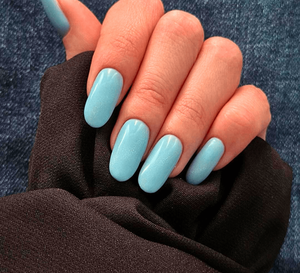 Manicure "frosty sky", fot. mat. własne