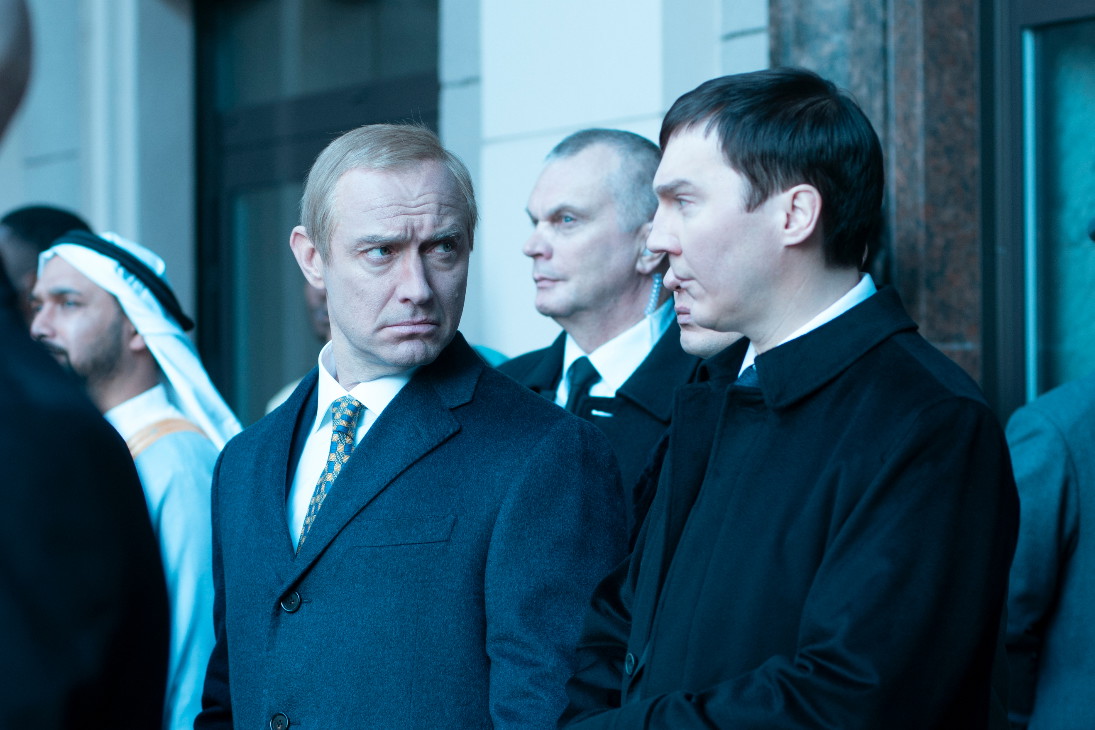 mag-z-kremla-jude-law-paul-dano-01
