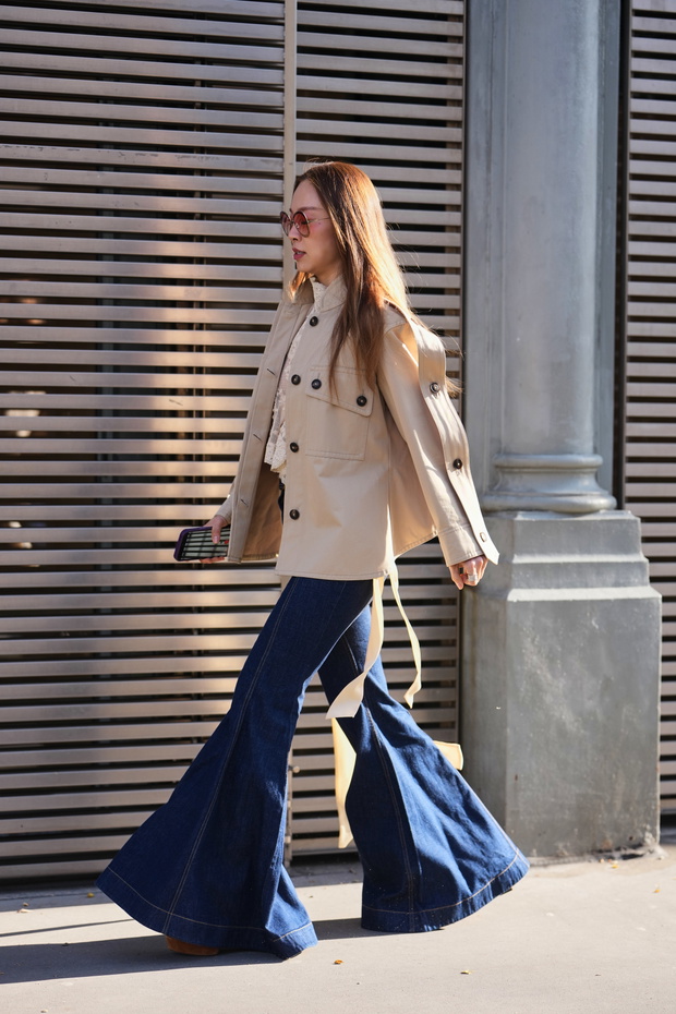 Street Style - Paris Fashion Week - Womenswear Fall/Winter 2026/2027 - Day 8