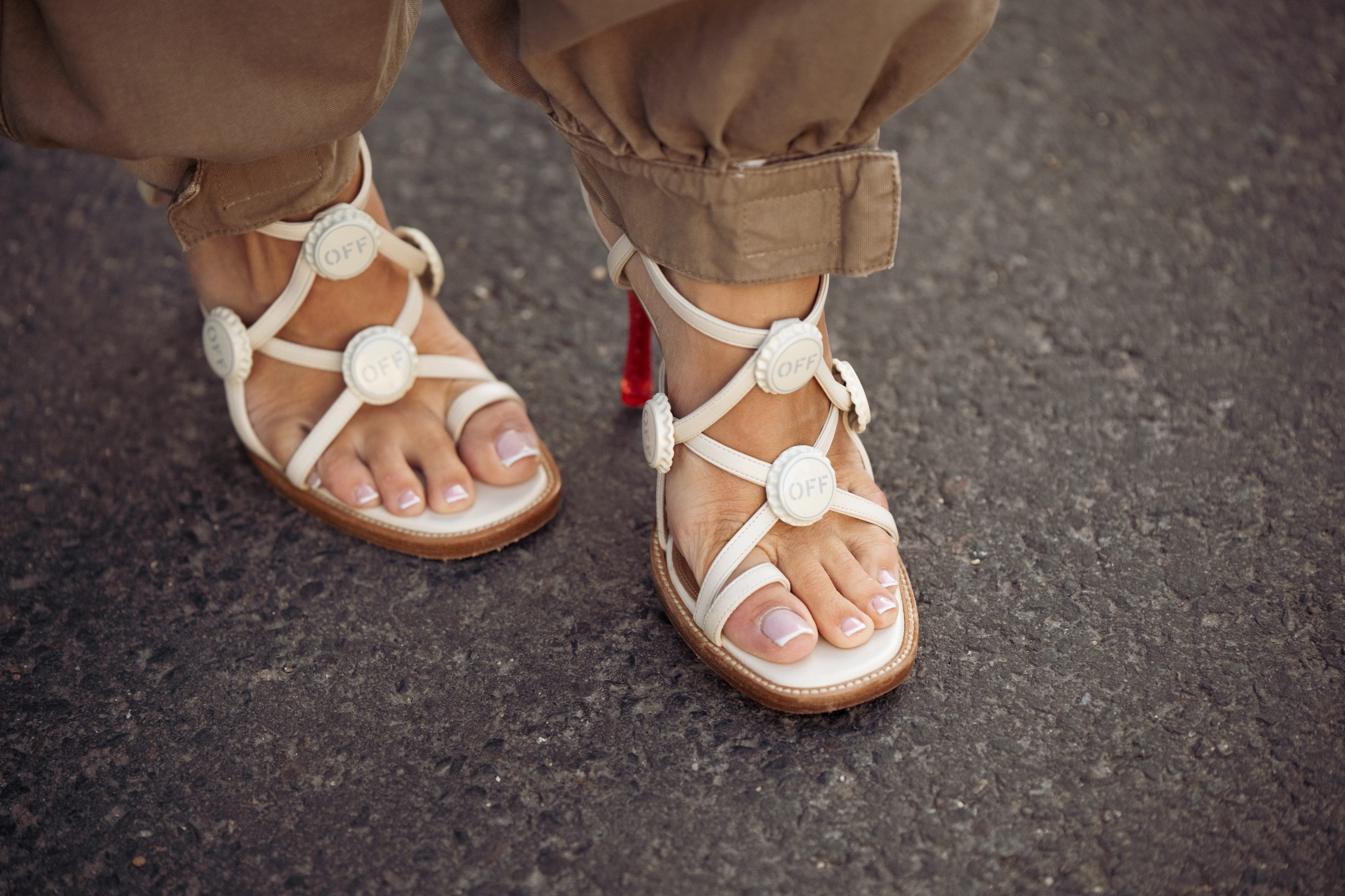 Najmodniejszy pedicure na lato 2026