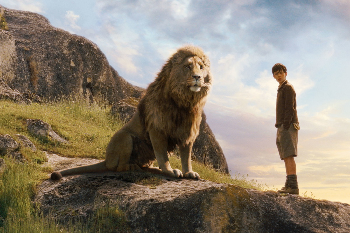 2005 - The Chronicles of Narnia: The Lion, The Witch and the Wardrobe - Movie Set