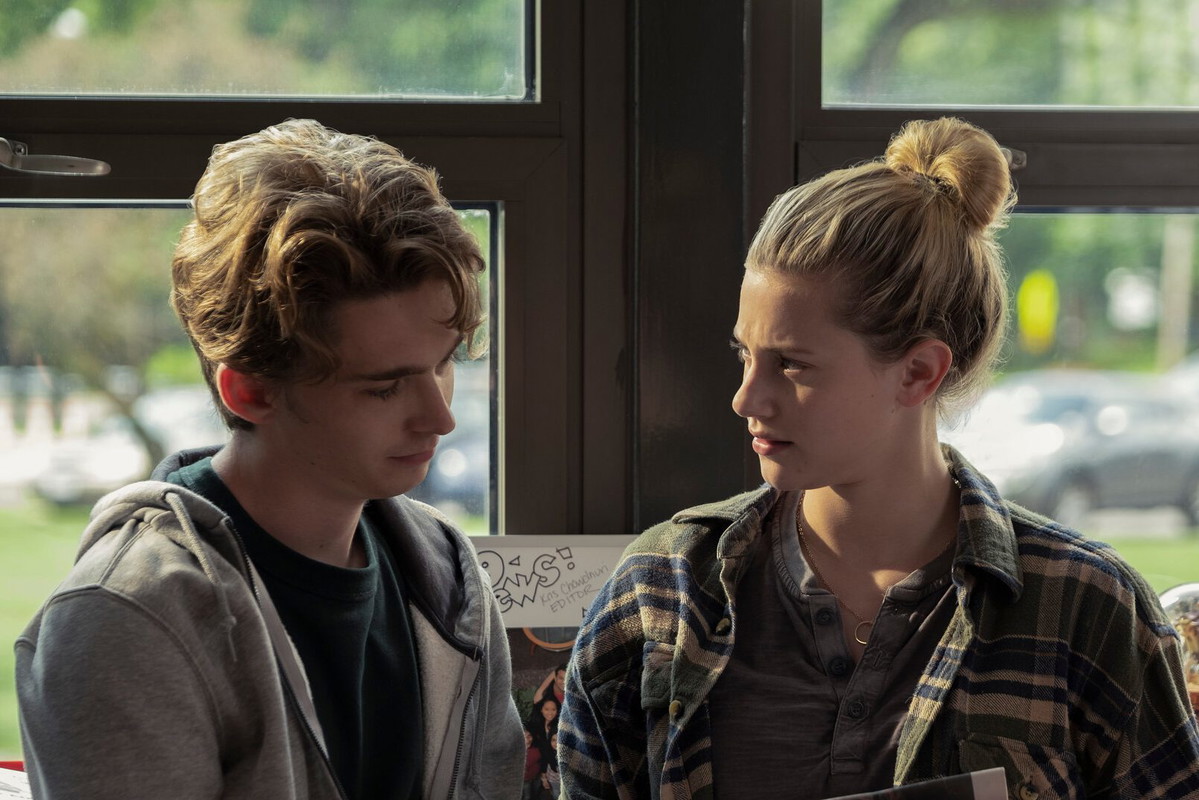 Kadr z filmu "Chemical Hearts"