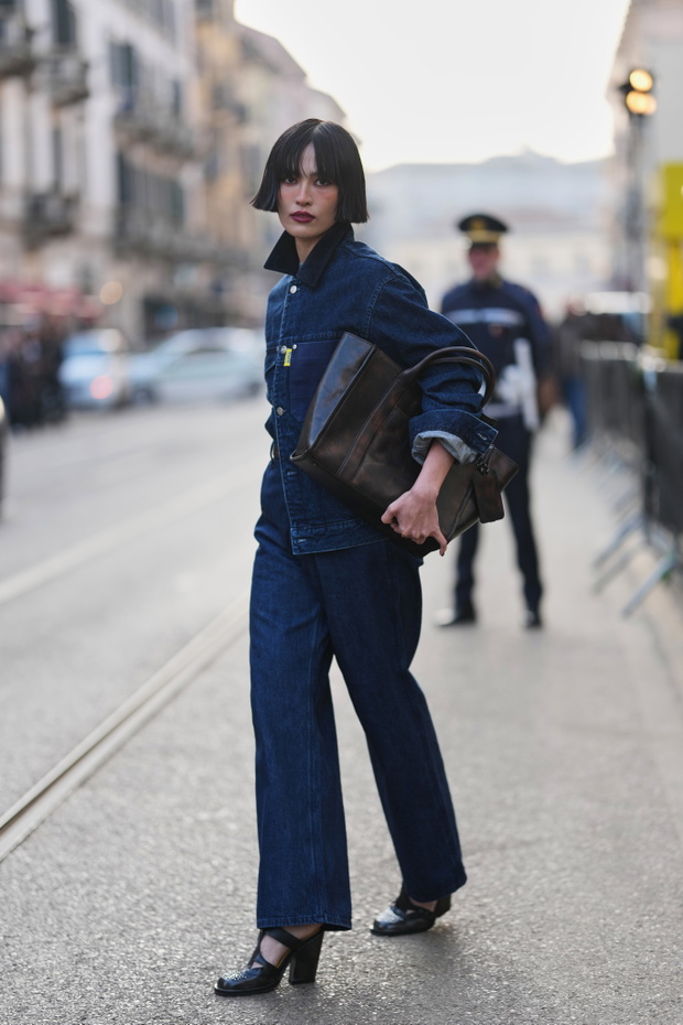 Street Style - Day 2 - Milan Fashion Week - Womenswear Fall/Winter 2026/2027