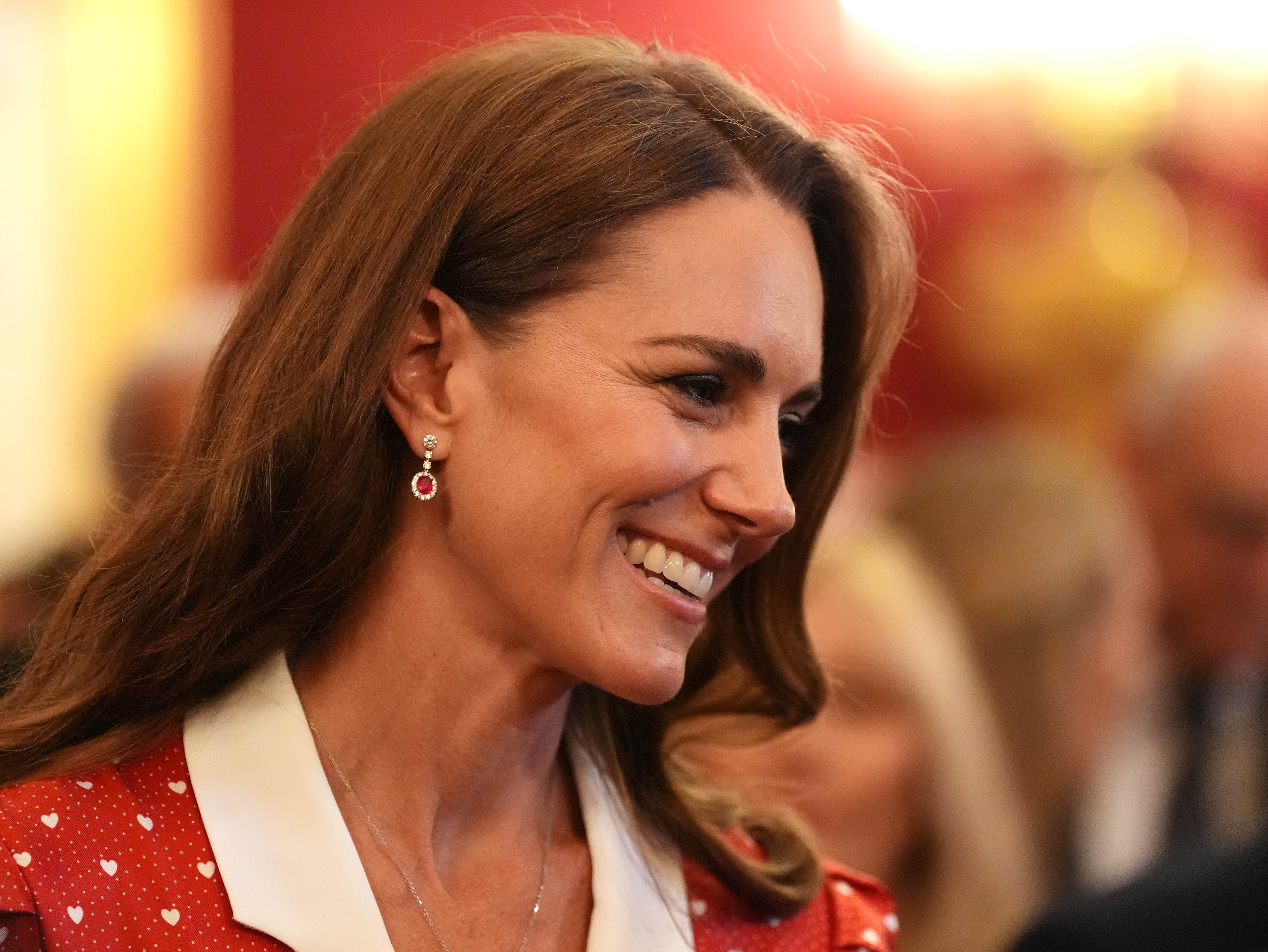 Kate w czerwonej sukience w gorszki zachwyciła w Londynie