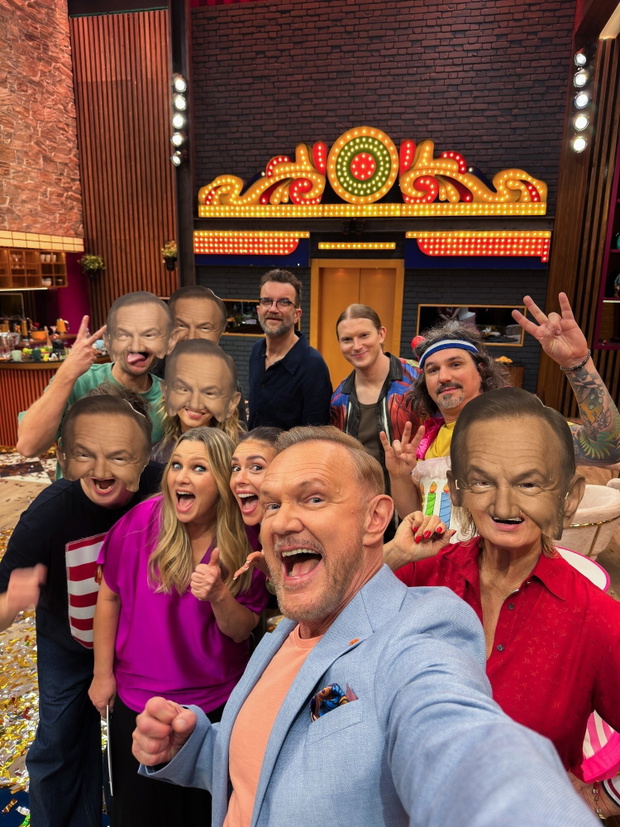 LOL-sezon4-uczestnicy-selfie