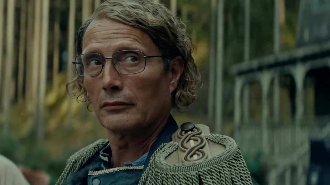Ostatni-wiking_Mads-Mikkelsen-zblizenie