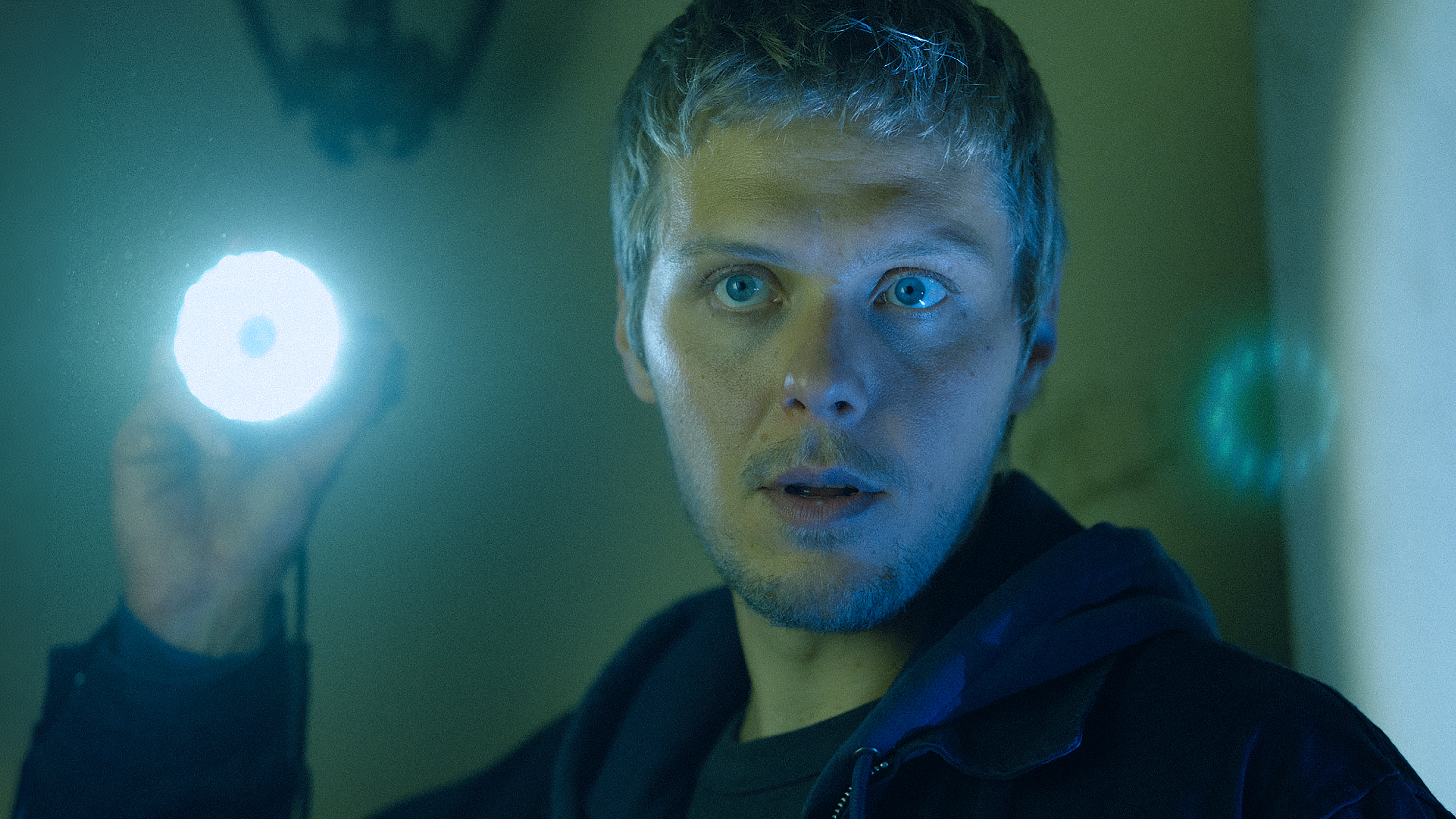 KOLORYZLA_CZERN_NETFLIX_FOT_M.MAKOWSKI_024