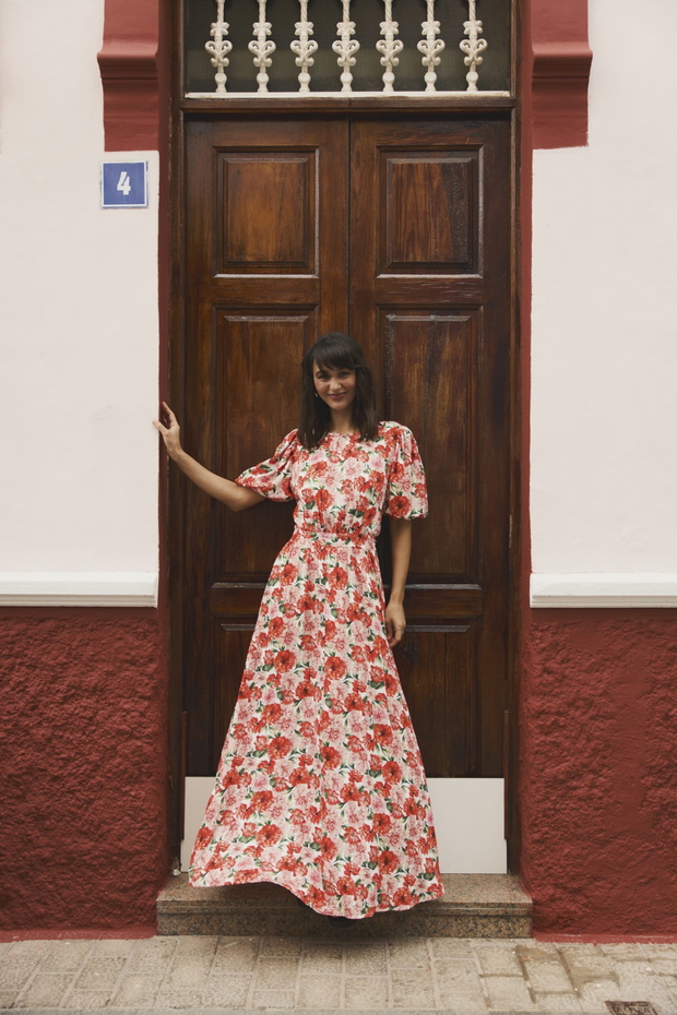 nika-sukienka-maxi-flowers