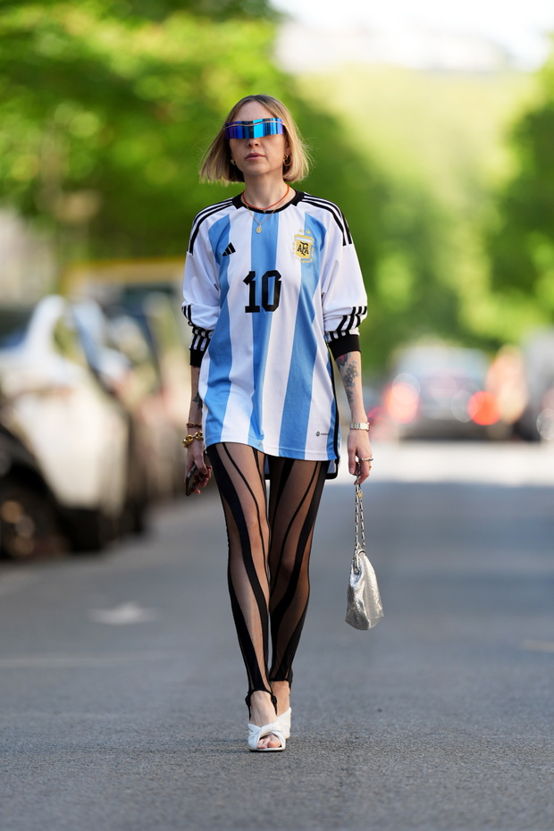 Fashion Photo Session In Paris - April 2024